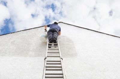 Peinture extérieure à Séneujols — façades et ravalement